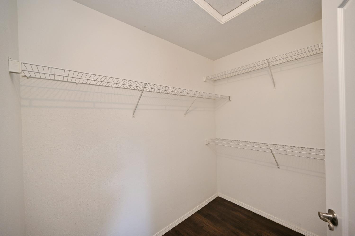 1786 E Everglade Ave, Fresno, CA 93720