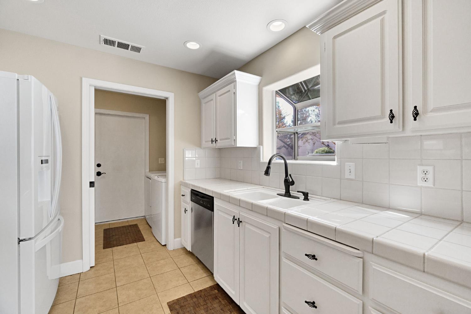 474 E Alluvial Ave #126, Fresno, CA 93720