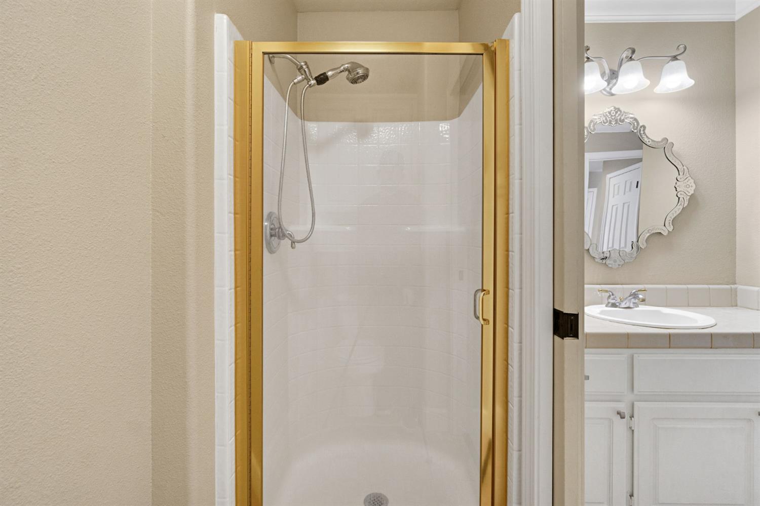 474 E Alluvial Ave #126, Fresno, CA 93720