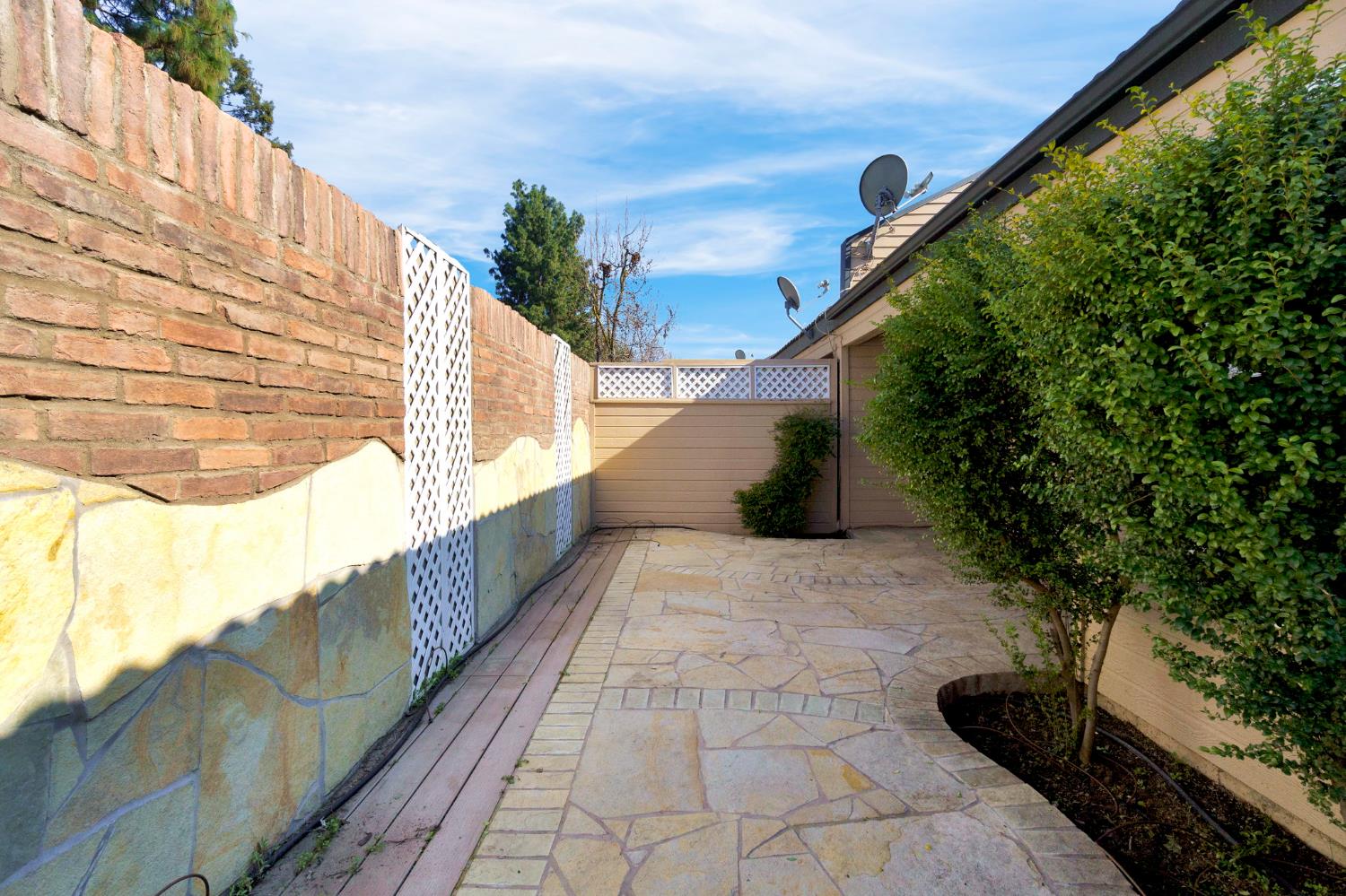 474 E Alluvial Ave #126, Fresno, CA 93720