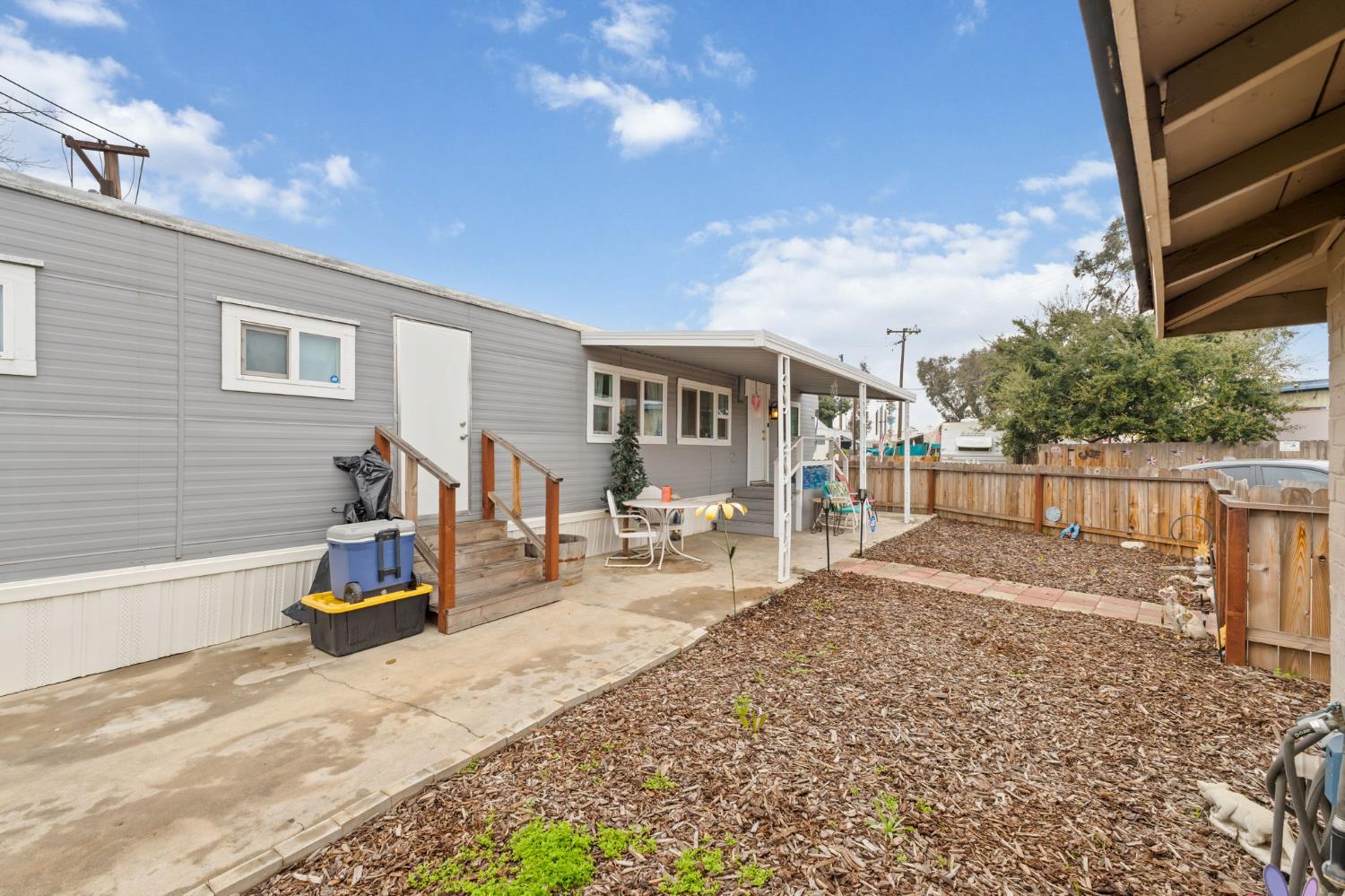 1941 N Golden State Blvd #50, Fresno, CA 93705