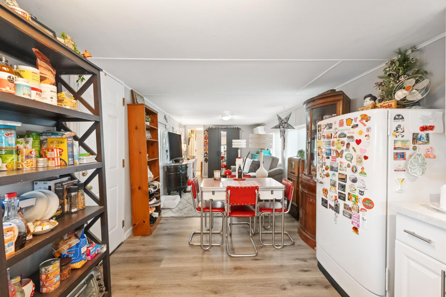 1941 N Golden State Blvd #50, Fresno, CA 93705