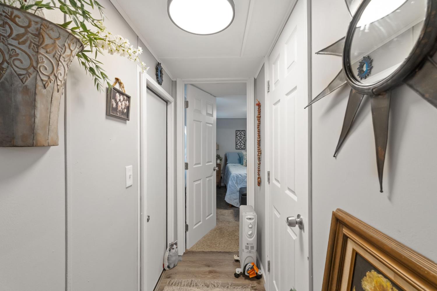 1941 N Golden State Blvd #50, Fresno, CA 93705