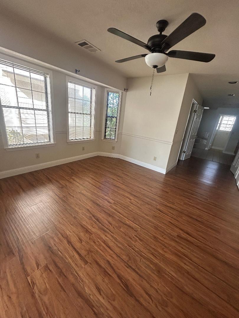 301 W Paul Ave, Clovis, CA 93612