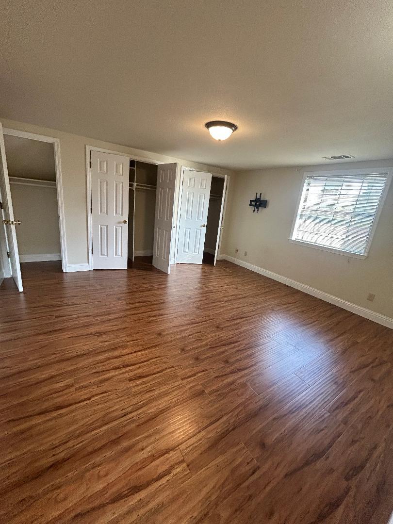 301 W Paul Ave, Clovis, CA 93612