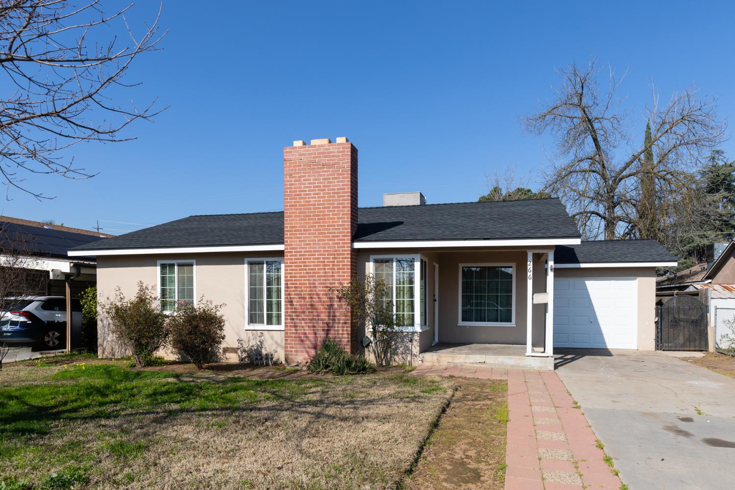 266 E Linden Ave, Reedley, CA 93654