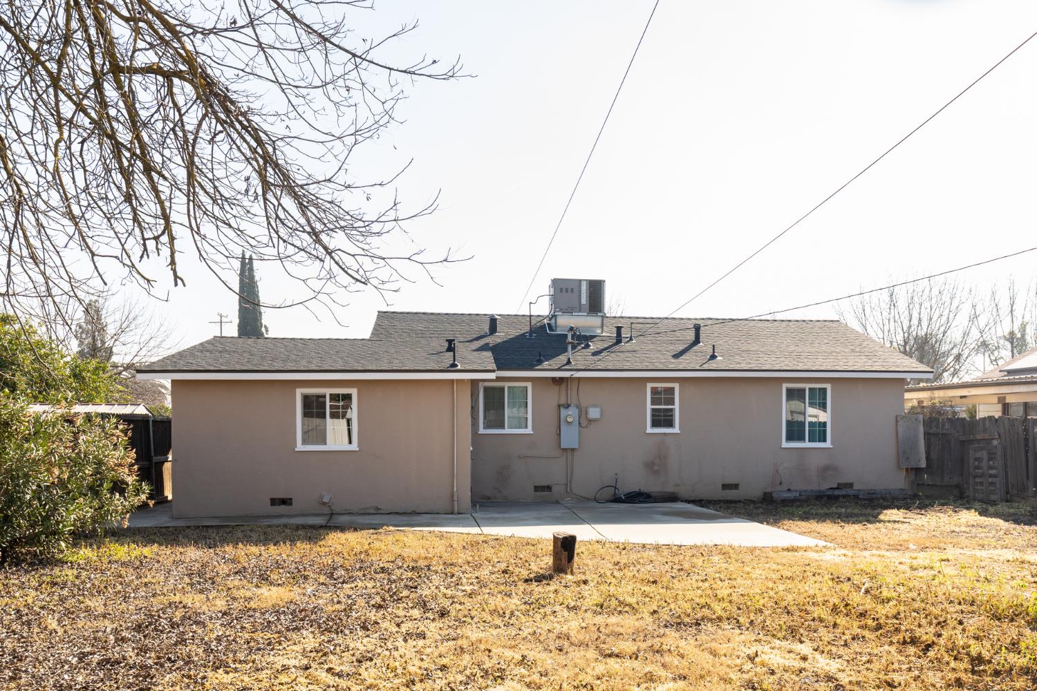 266 E Linden Ave, Reedley, CA 93654