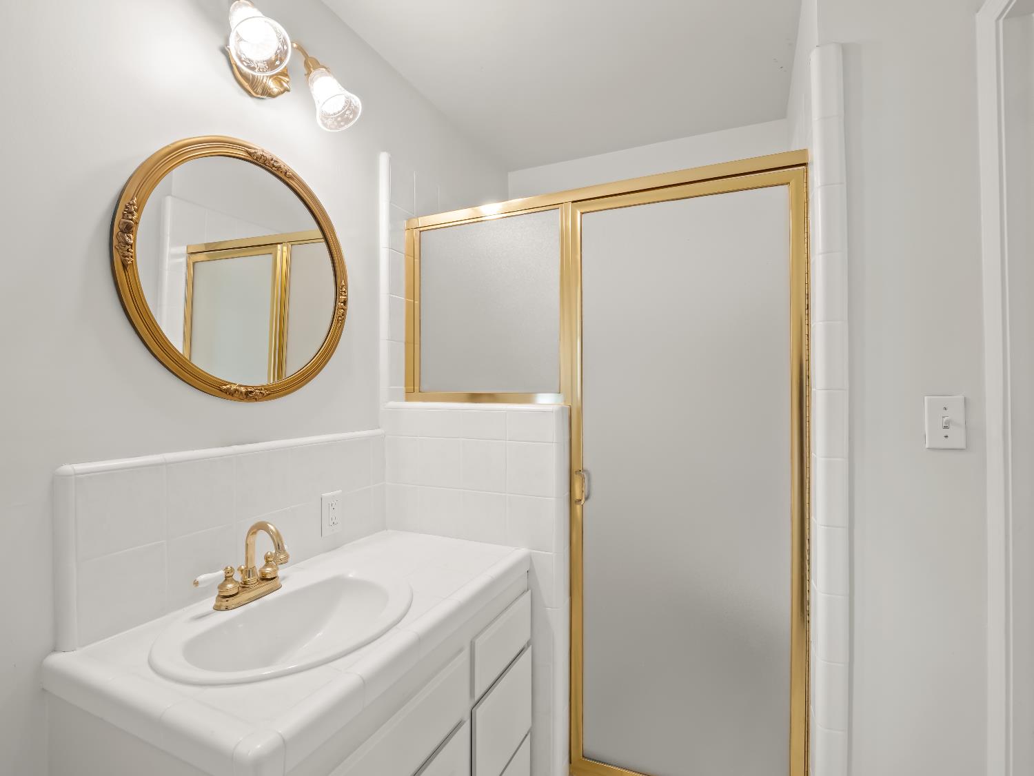 1726 W San Madele Ave, Fresno, CA 93711