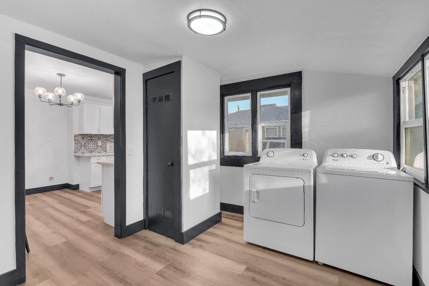 13475 Pear St, Caruthers, CA 93609