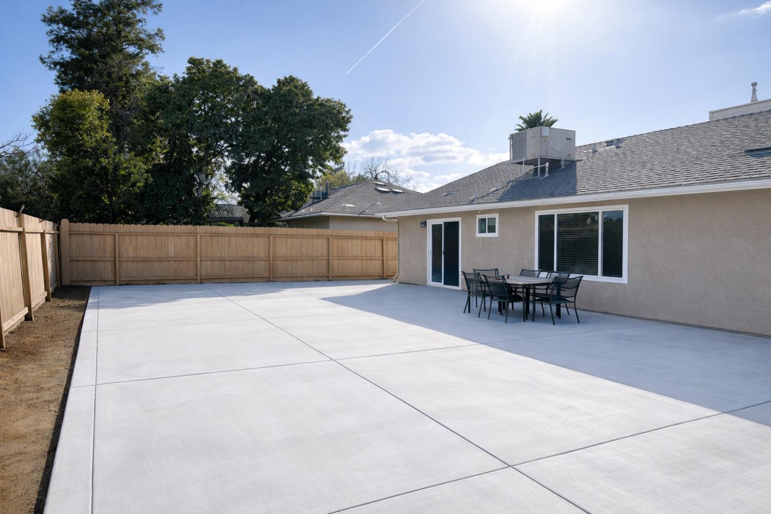 6552 N Blythe Ave, Fresno, CA 93722