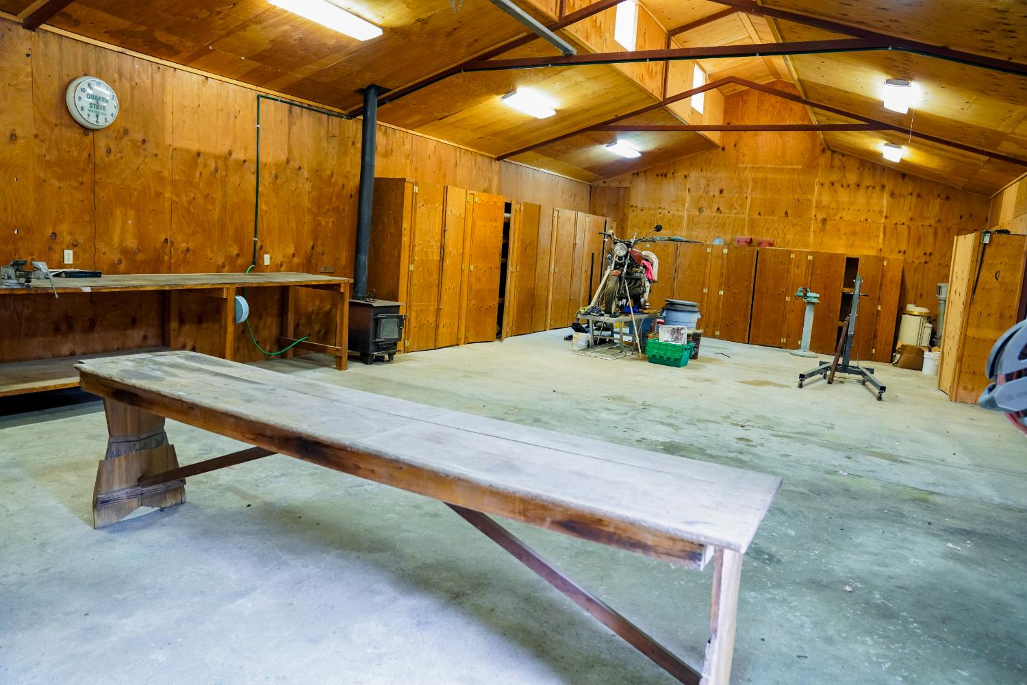 2104 W Magnolia Ave, Caruthers, CA 93609