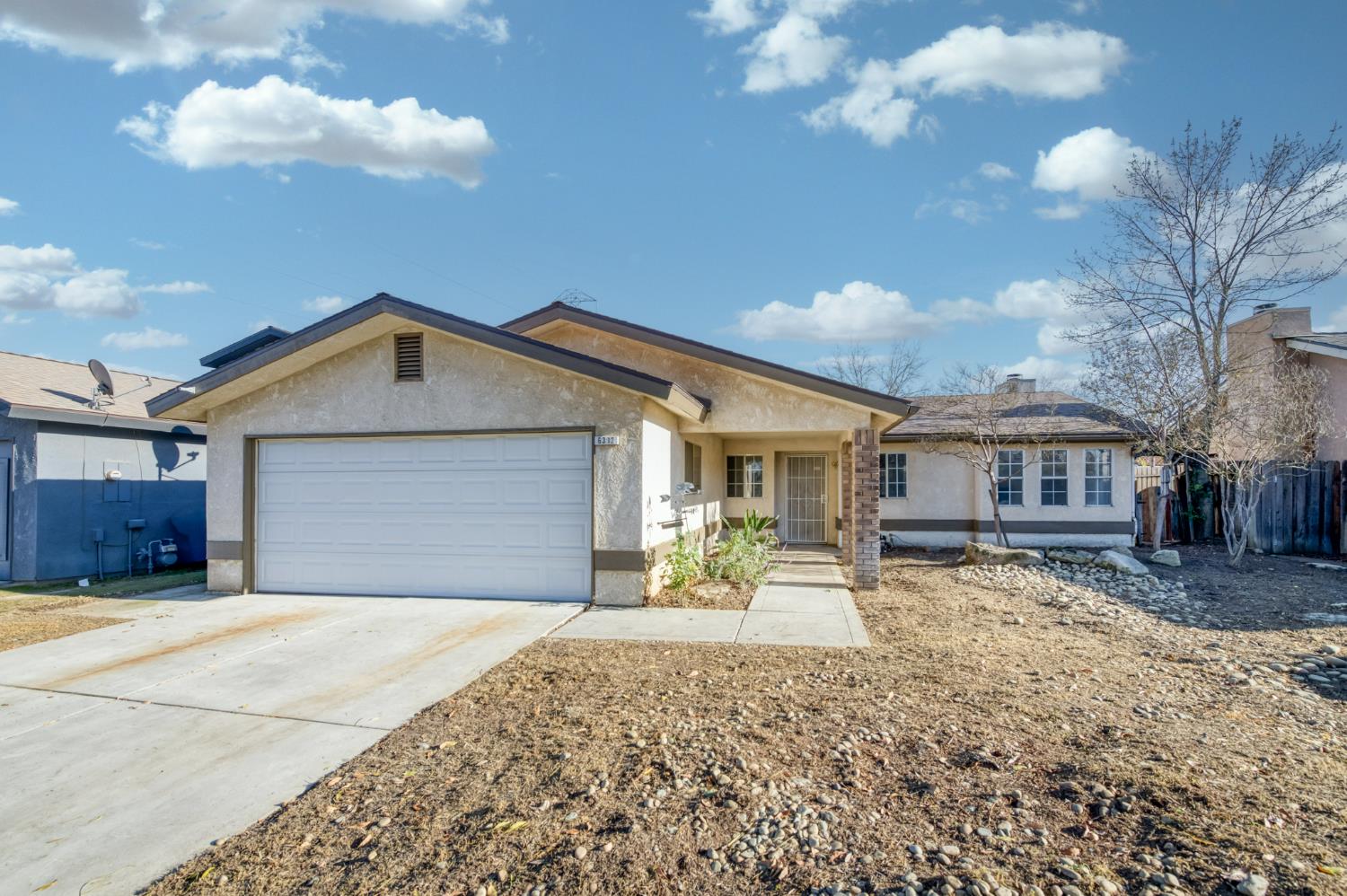 6312 N Delbert Ave, Fresno, CA 93722