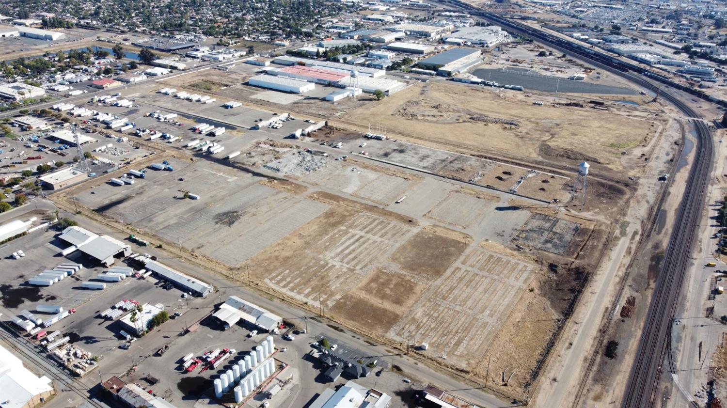 2314 S Orange Ave, Fresno, CA 93725