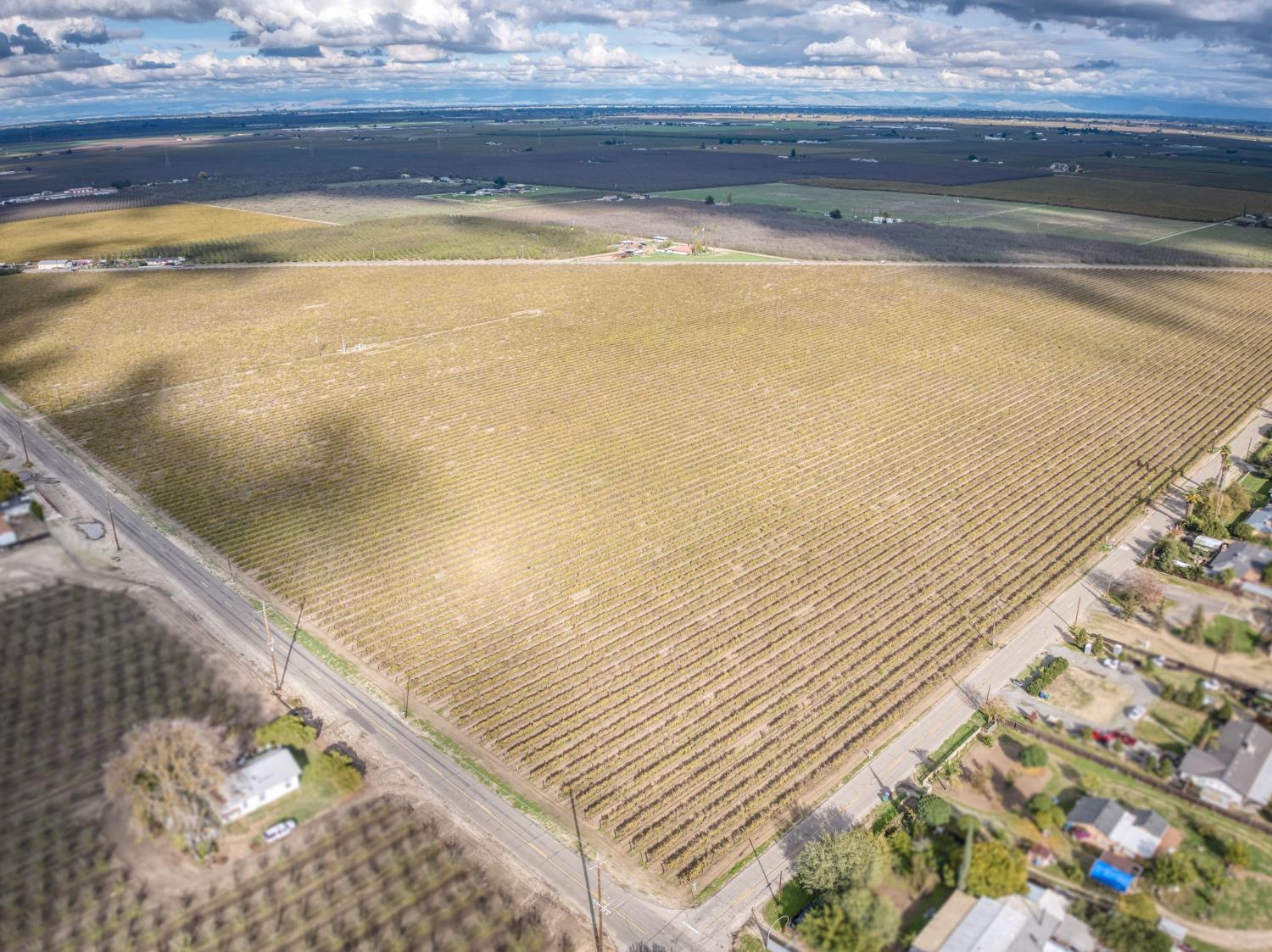 10477 S Cornelia Ave, Fresno, CA 93706