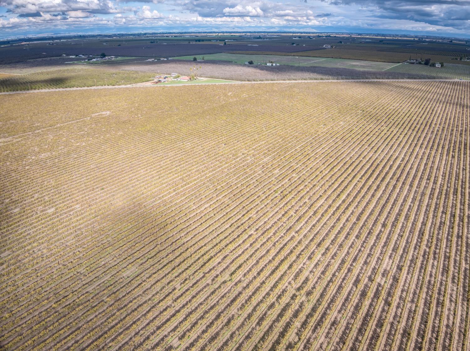 10477 S Cornelia Ave, Fresno, CA 93706