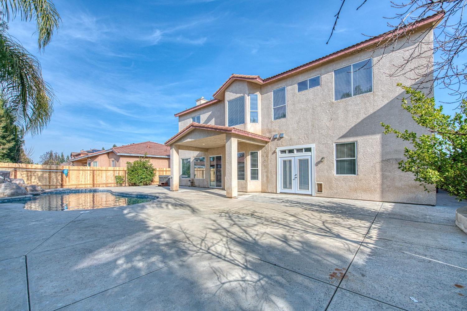 1420 N Dewitt Ave, Clovis, CA 93619