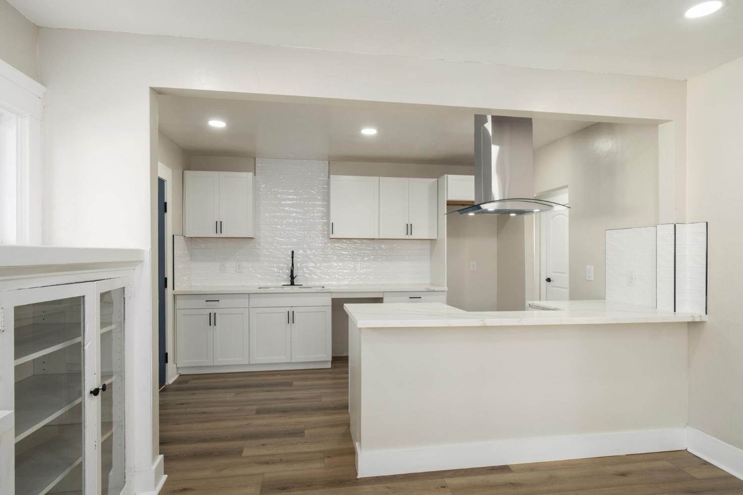 4444 E Iowa Ave, Fresno, CA 93702