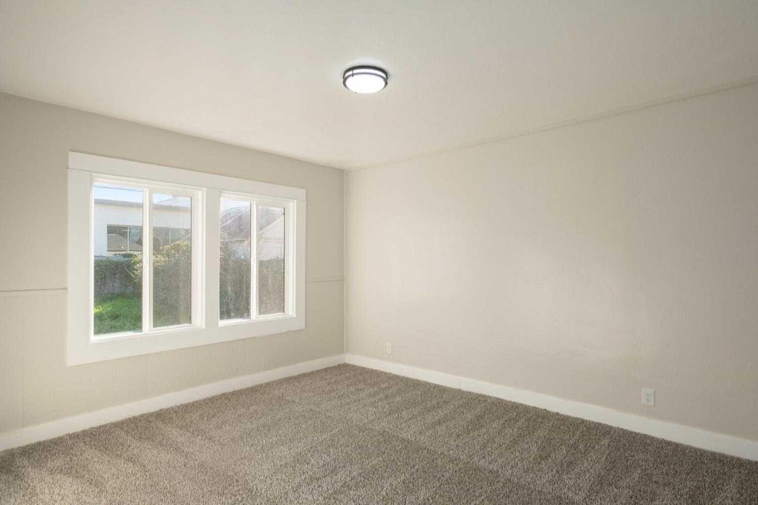 4444 E Iowa Ave, Fresno, CA 93702