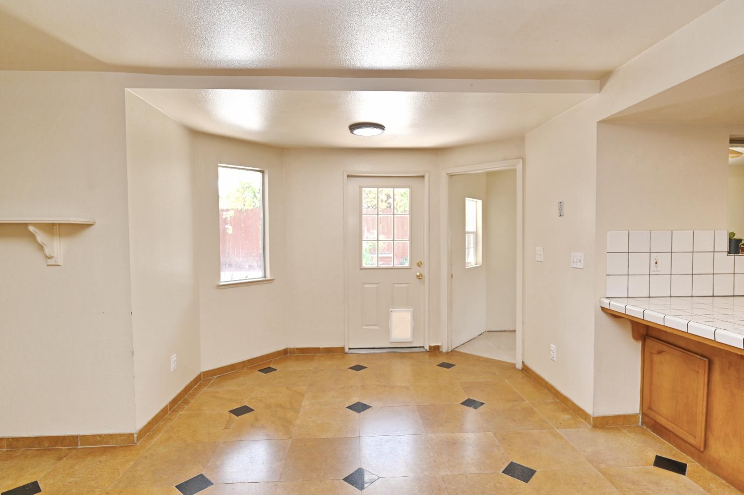 3449 W Wrenwood Ave, Fresno, CA 93711