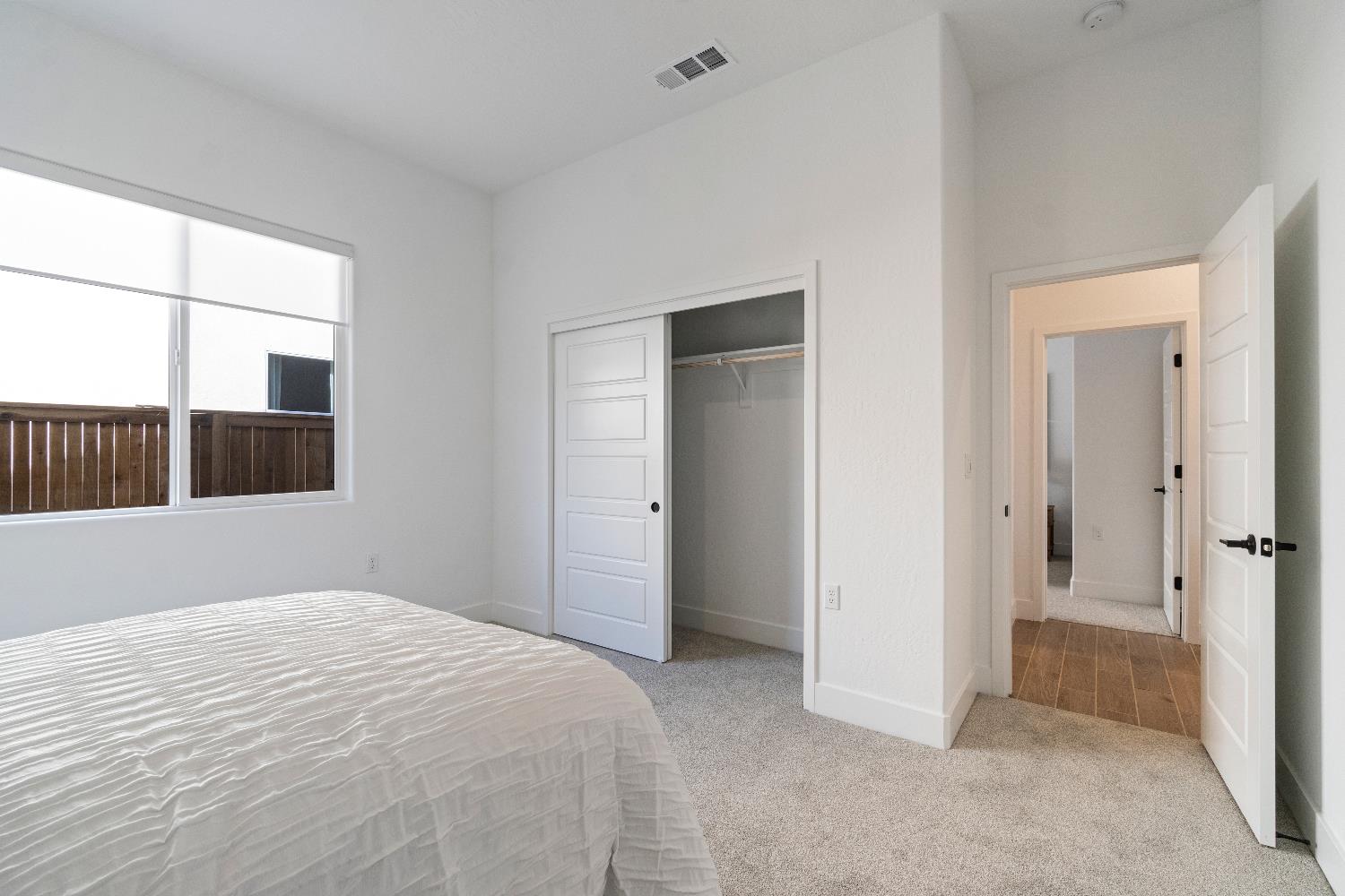 2283 N Argyle Ave, Clovis, CA 93619