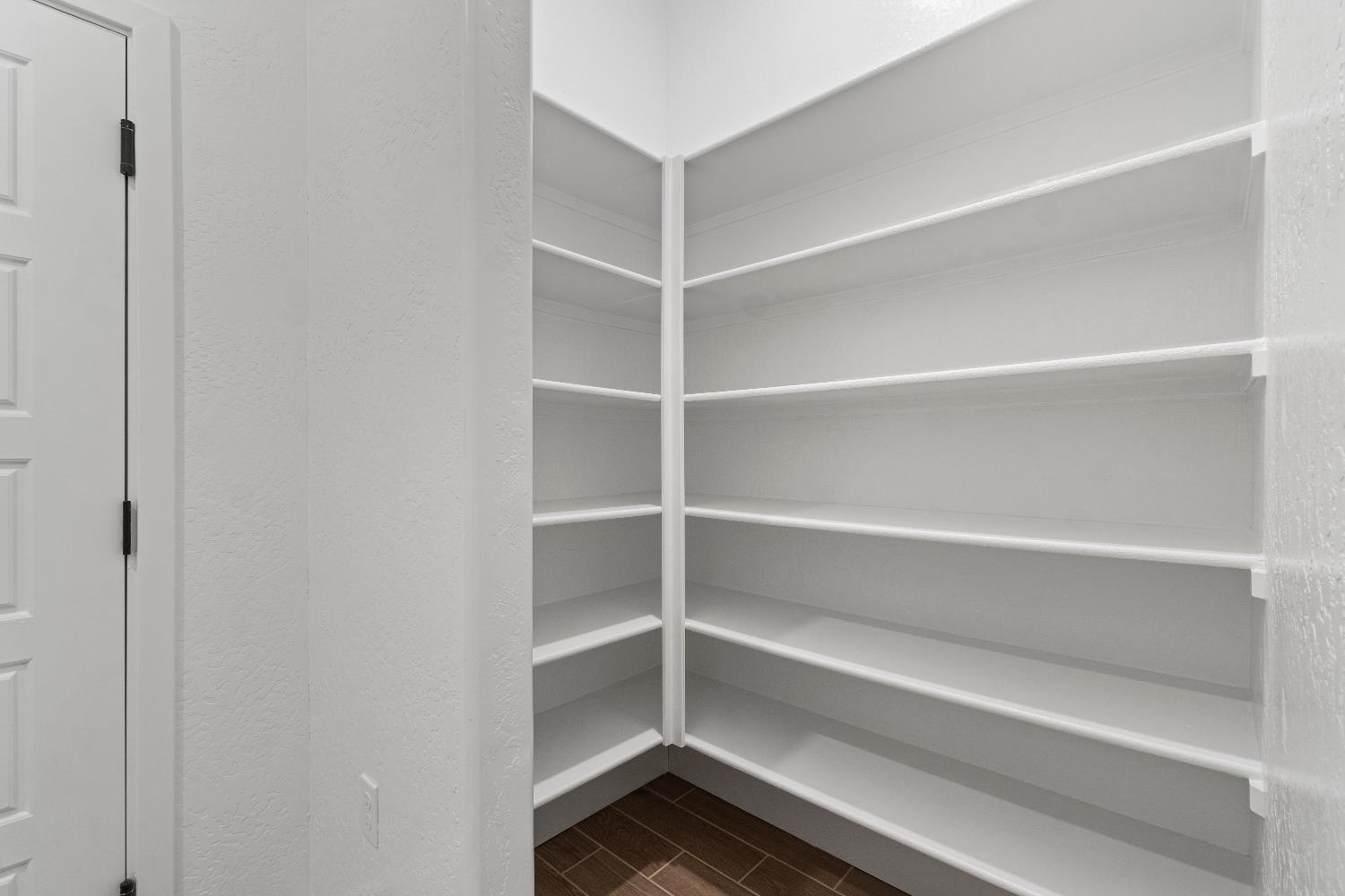 2291 N Argyle Ave, Clovis, CA 93619