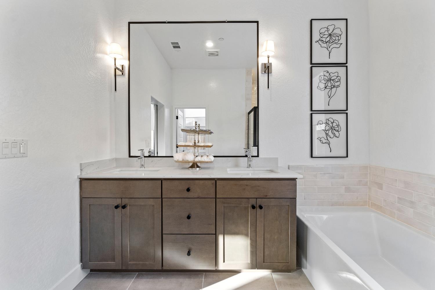 2291 N Argyle Ave, Clovis, CA 93619