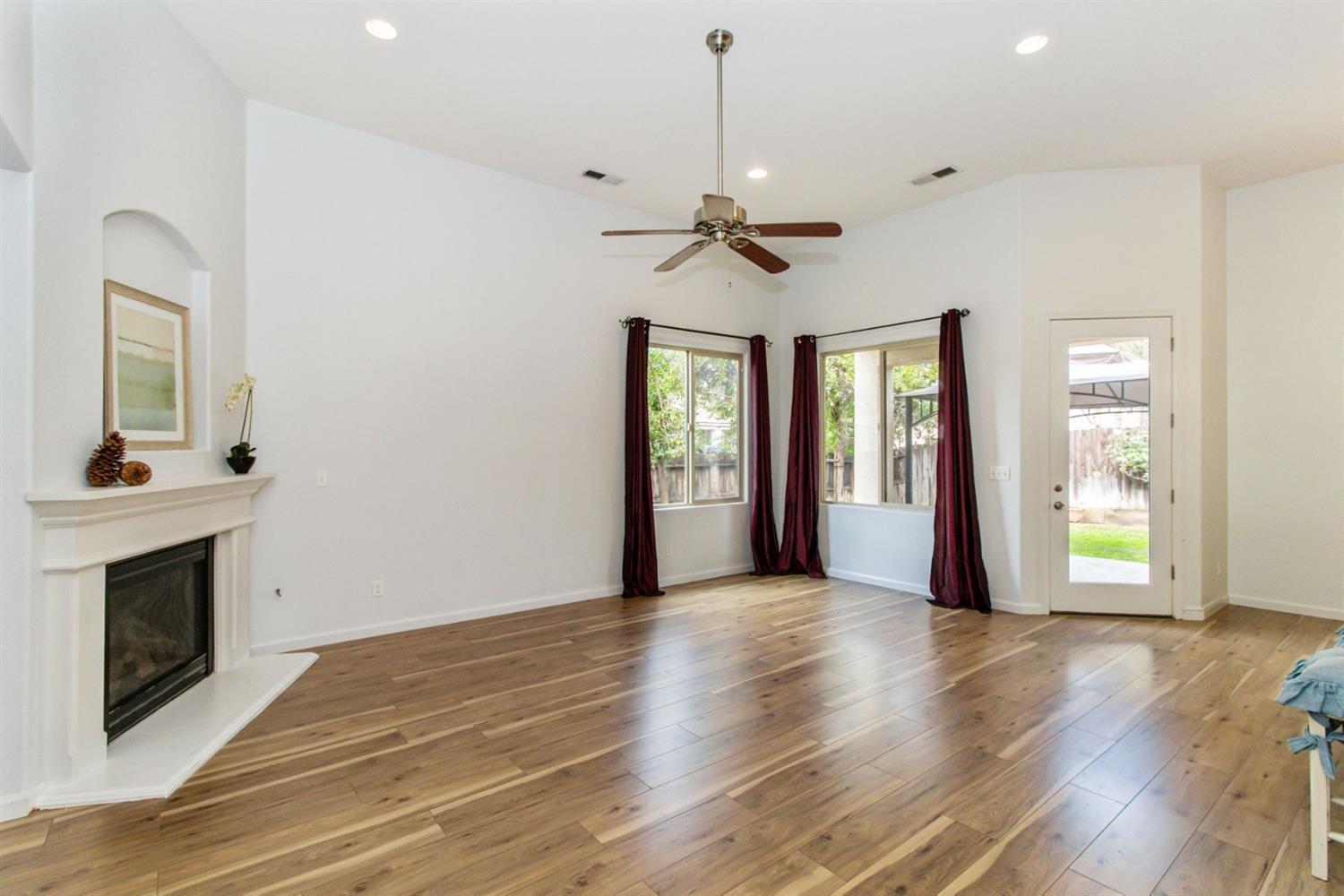 457 Everglade, Clovis, CA 93619