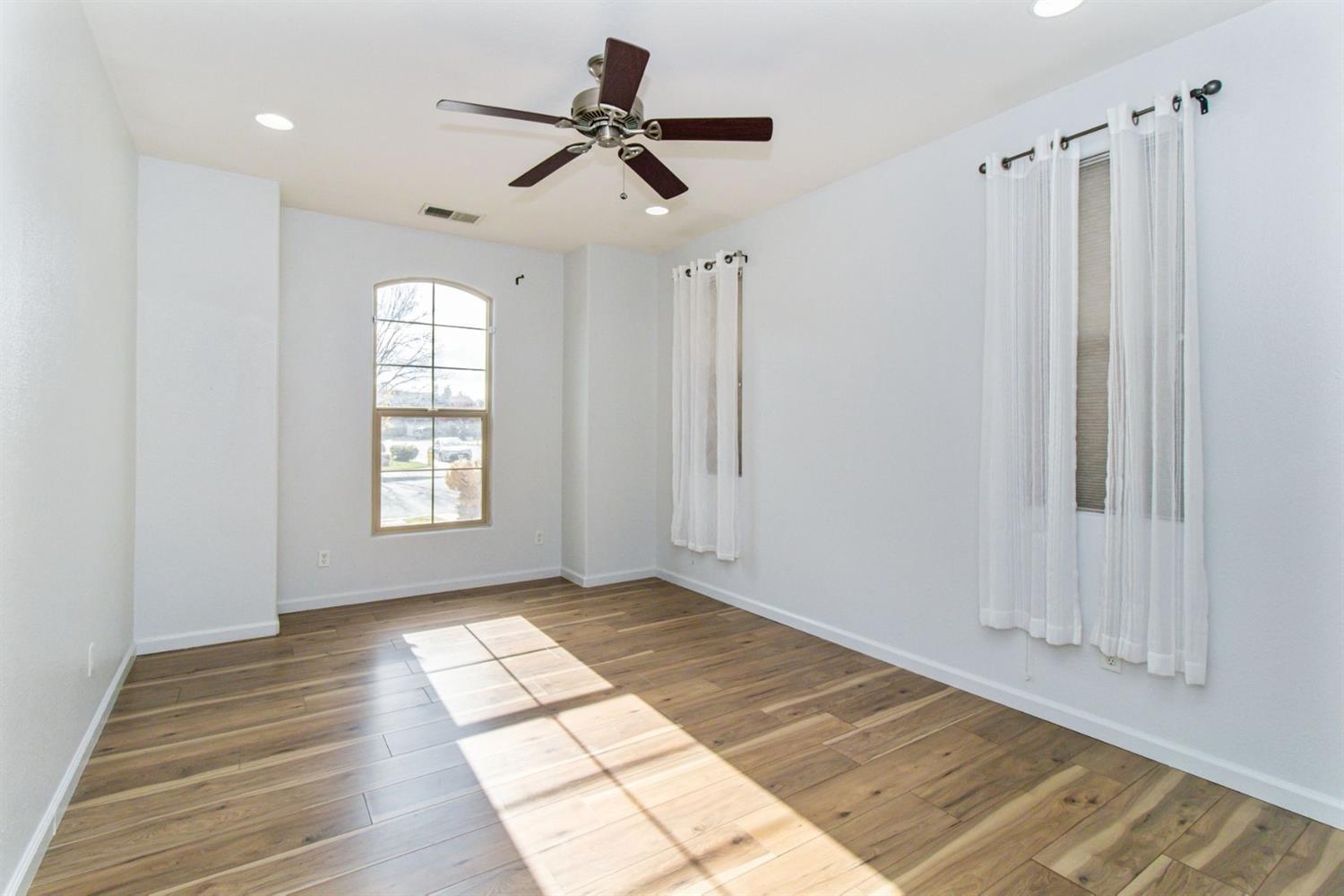 457 Everglade, Clovis, CA 93619