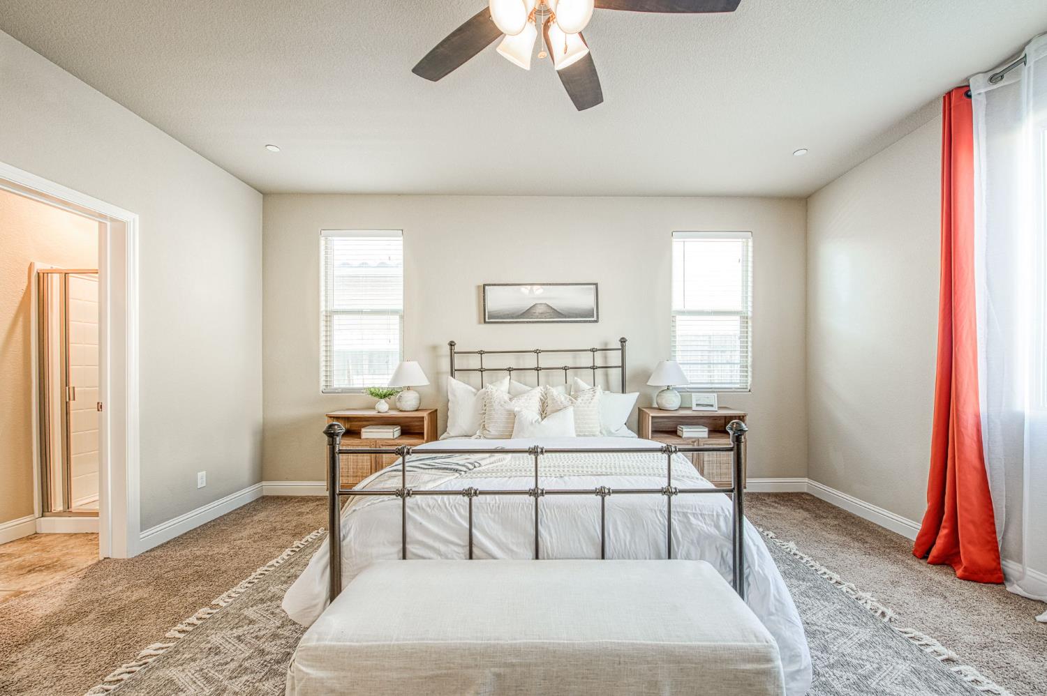 7280 E Berkeley Ave, Fresno, CA 93737