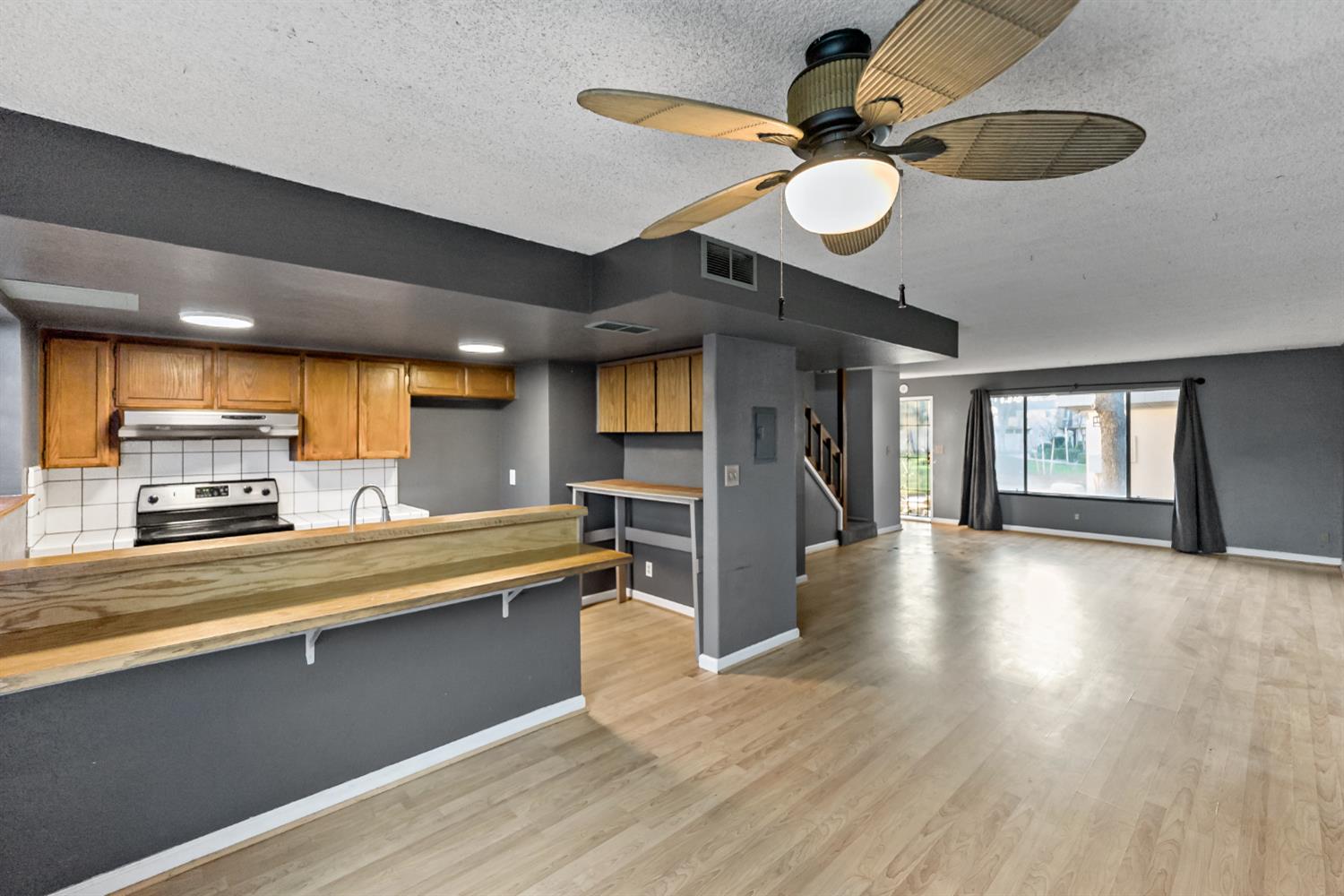 5188 E Ashlan Ave #128, Fresno, CA 93727