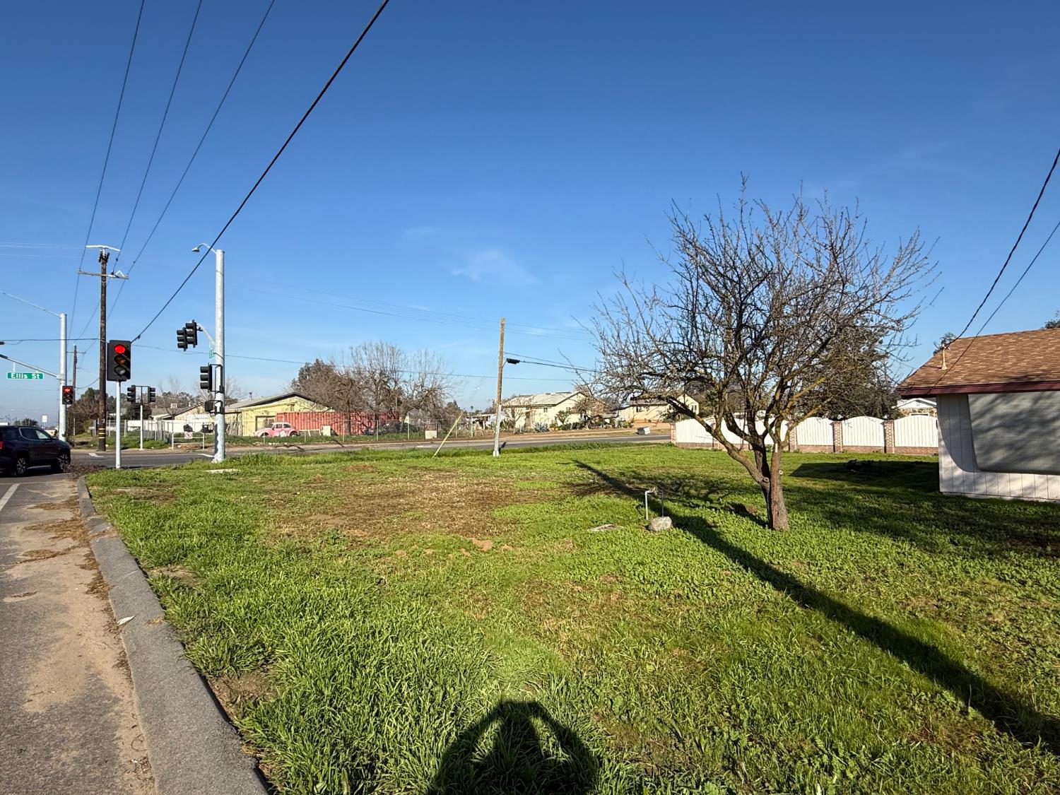 16385 N D St, Madera, CA 93638