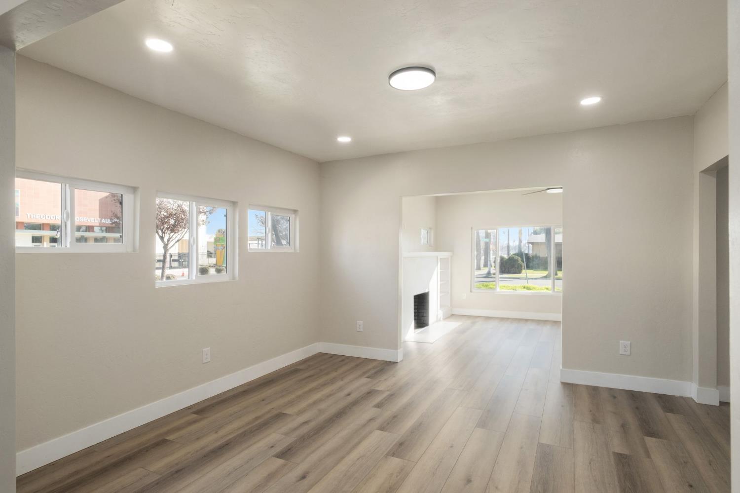 4169 E Platt Ave, Fresno, CA 93702