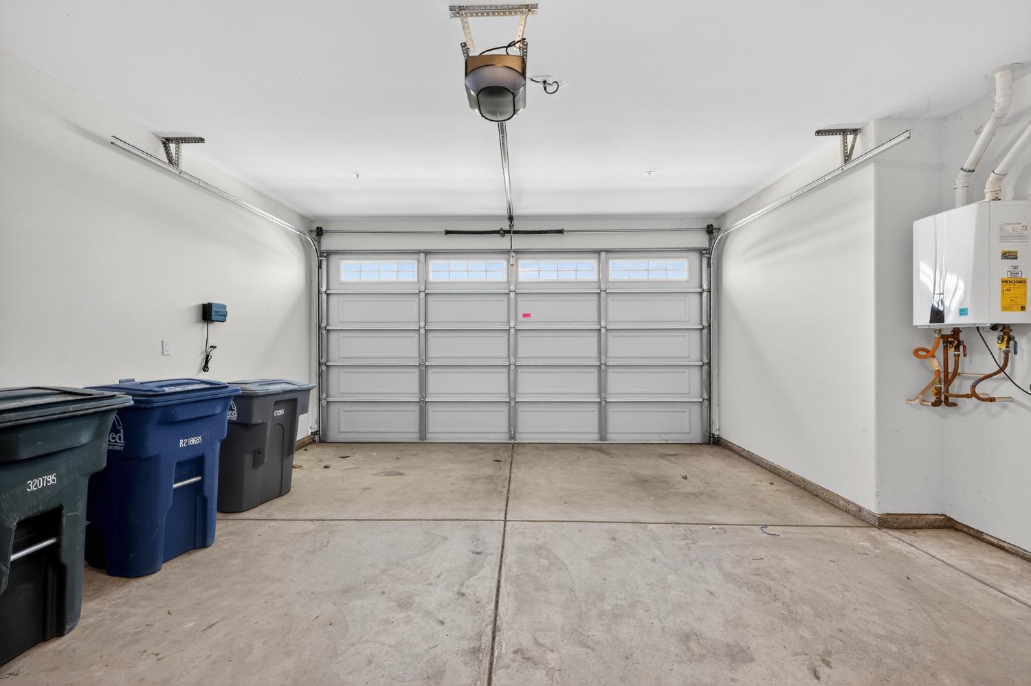 1378 Cassis, Merced, CA 95348