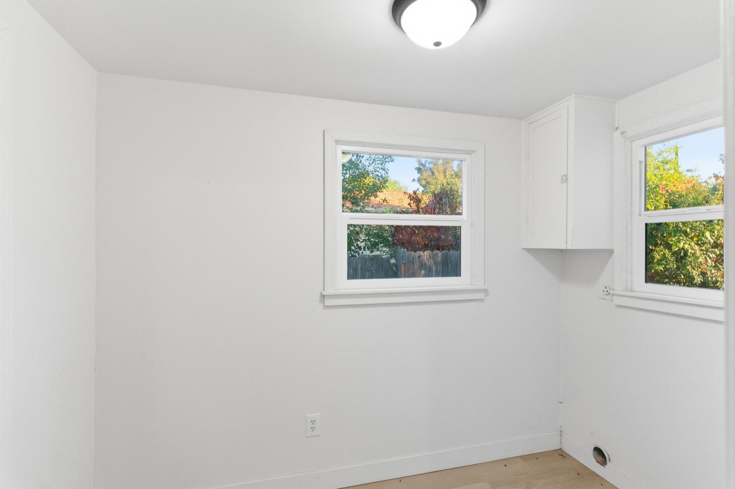 1405 E 22nd St, Merced, CA 95340