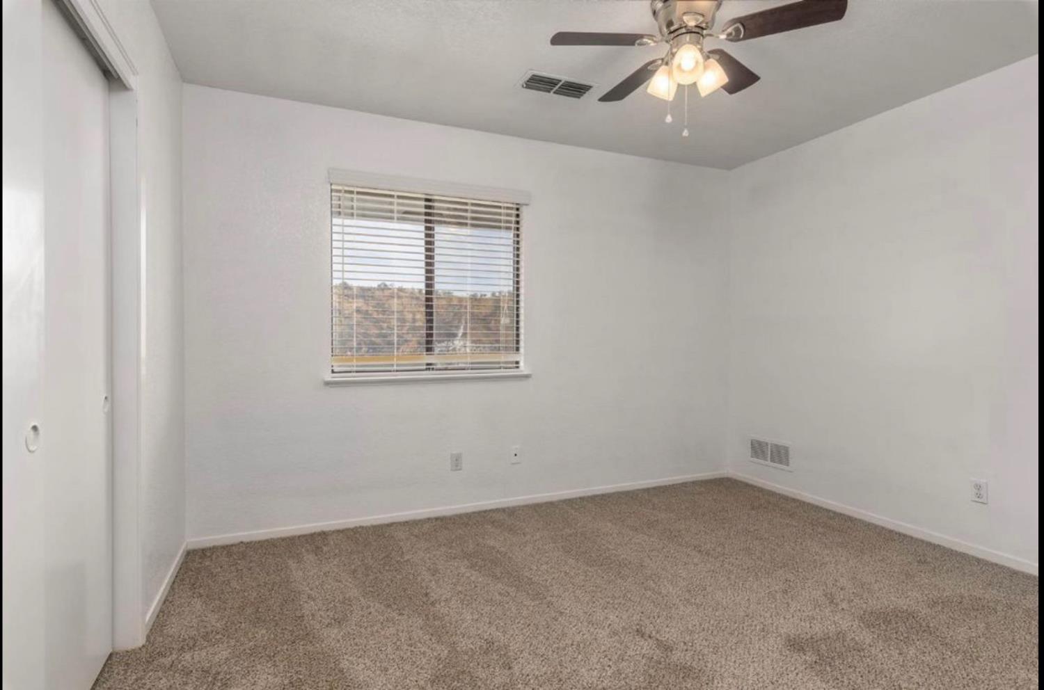 27817 Sky Harbour Rd, Friant, CA 93626