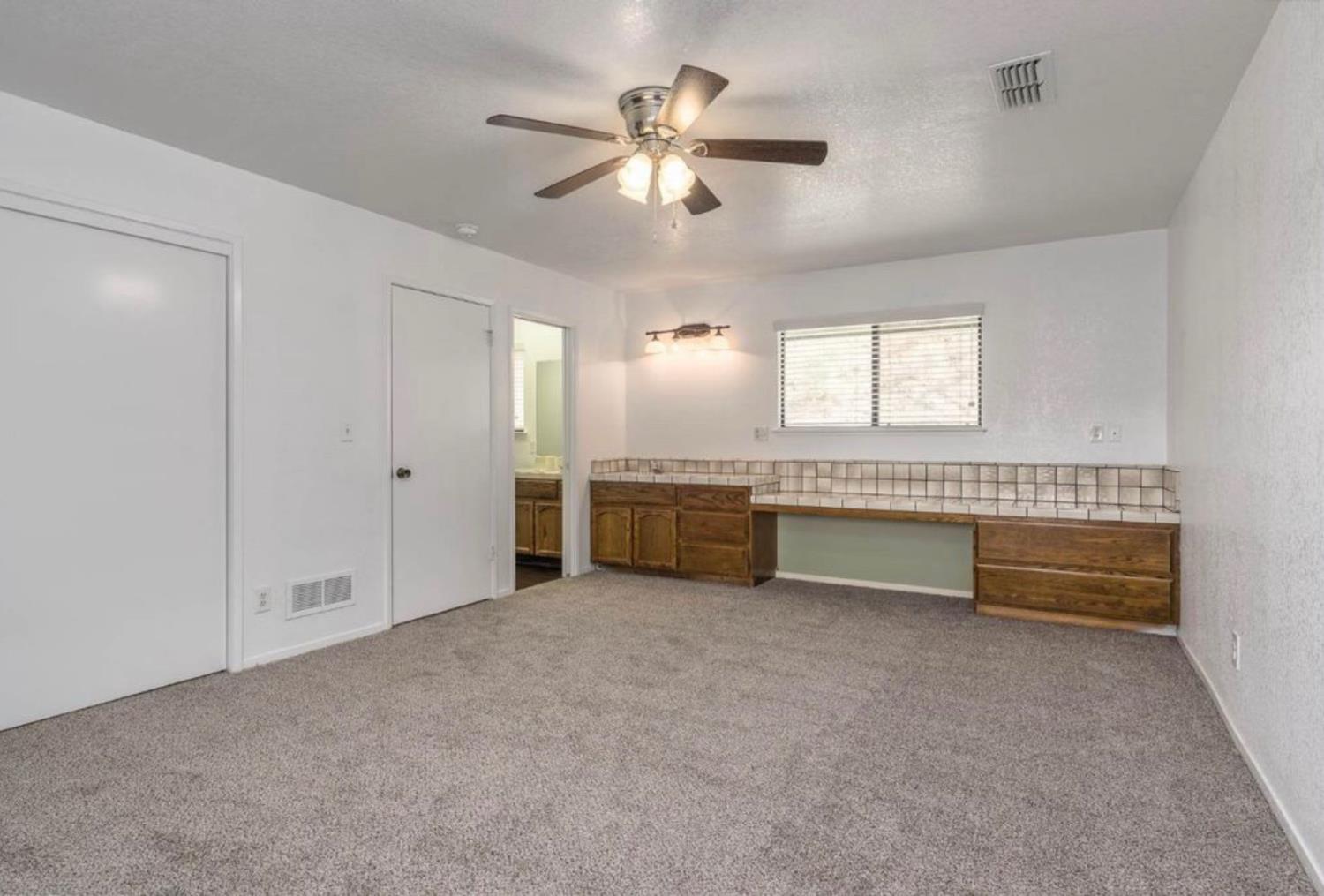 27817 Sky Harbour Rd, Friant, CA 93626