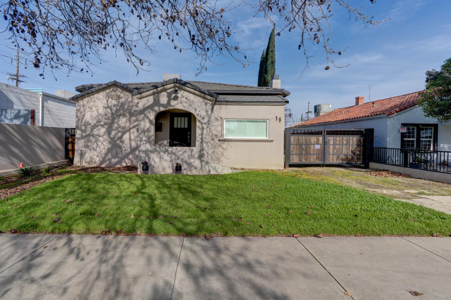 15 E 22nd St, Merced, CA 95340