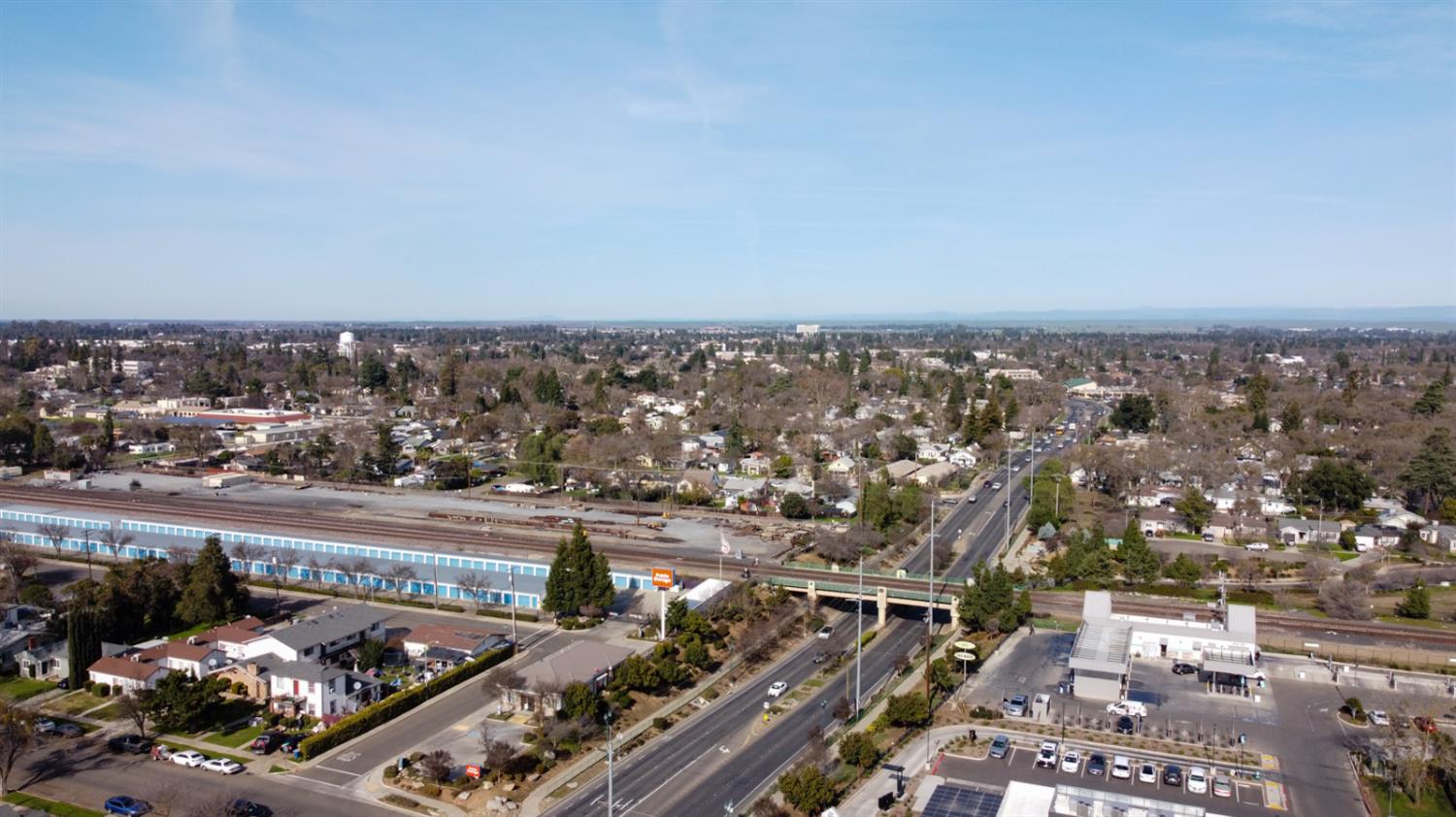 15 E 22nd St, Merced, CA 95340