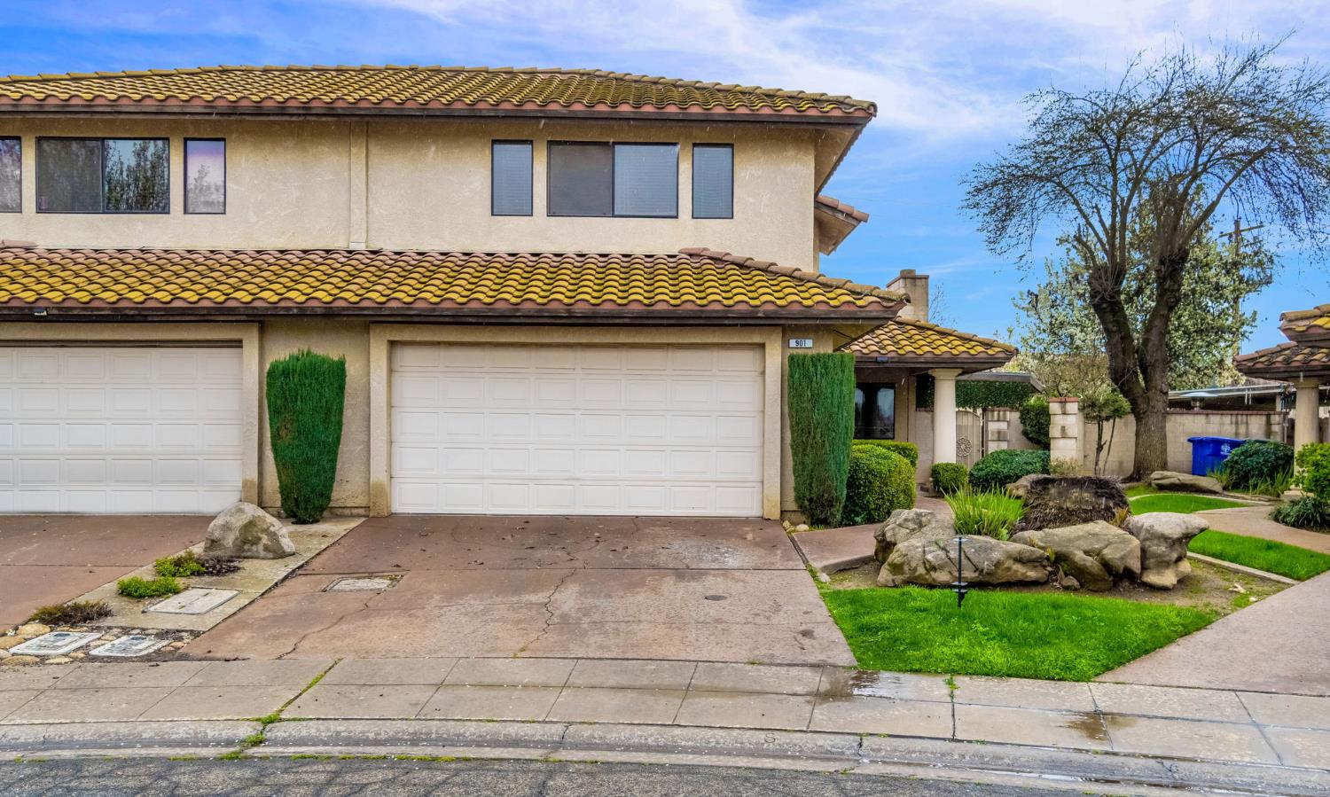 901 Valley Way, Madera, CA 93637