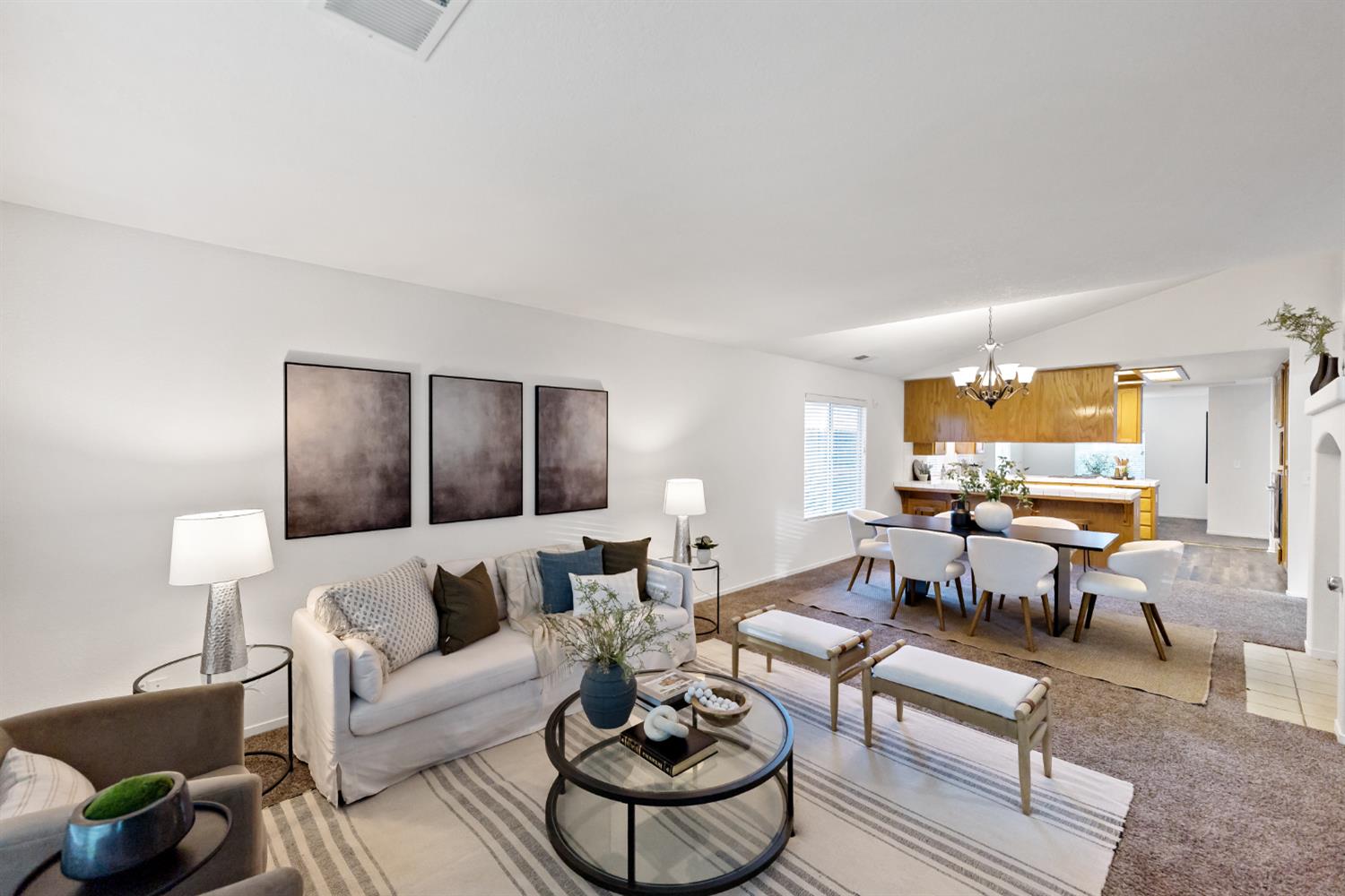 8847 N Woodrow Ave, Fresno, CA 93720