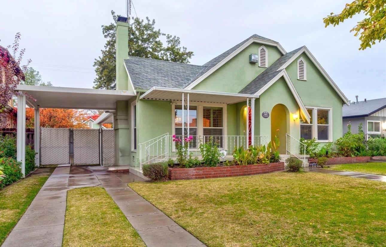 1425 N Wilson Ave, Fresno, CA 93728