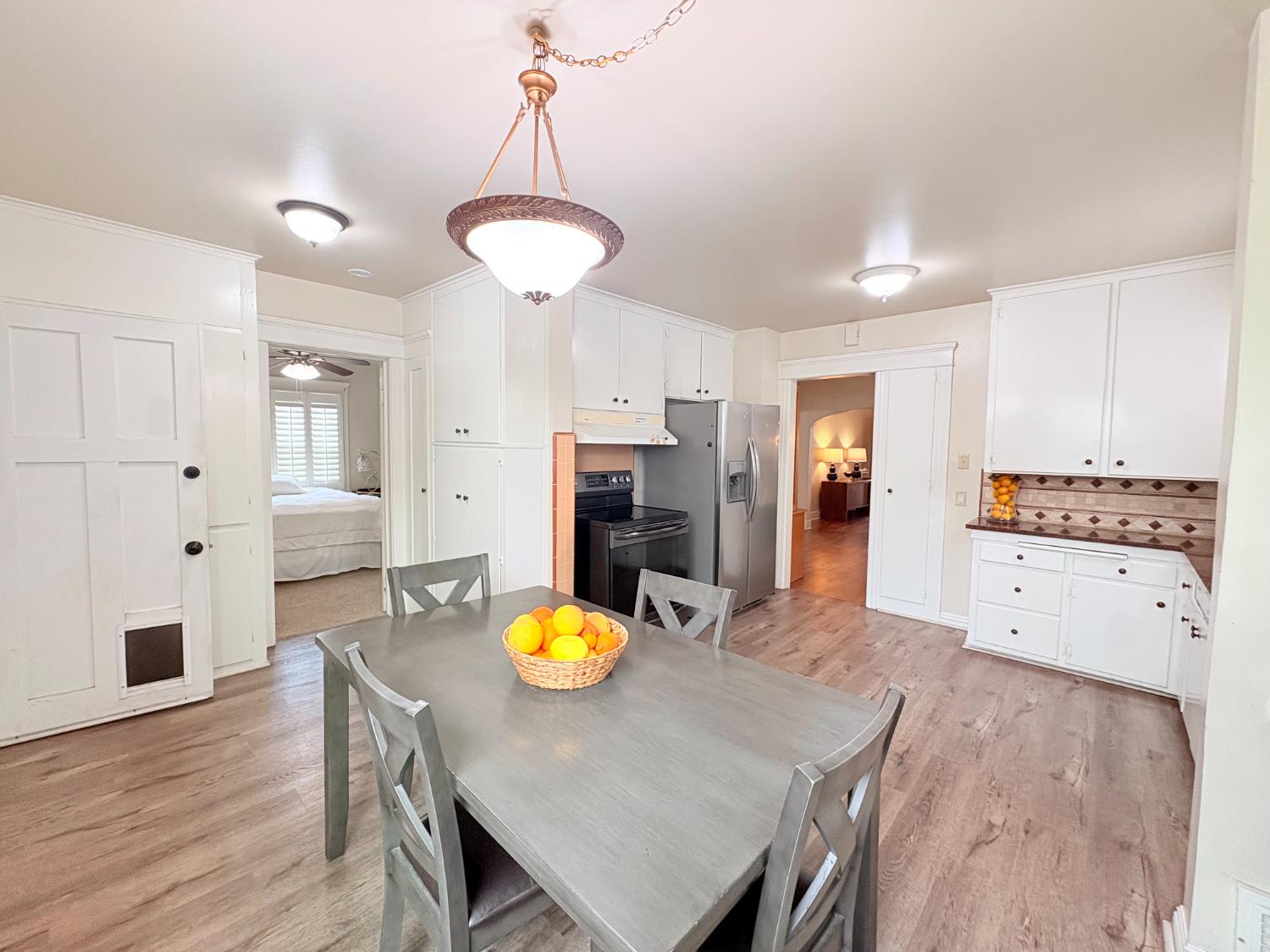 1425 N Wilson Ave, Fresno, CA 93728