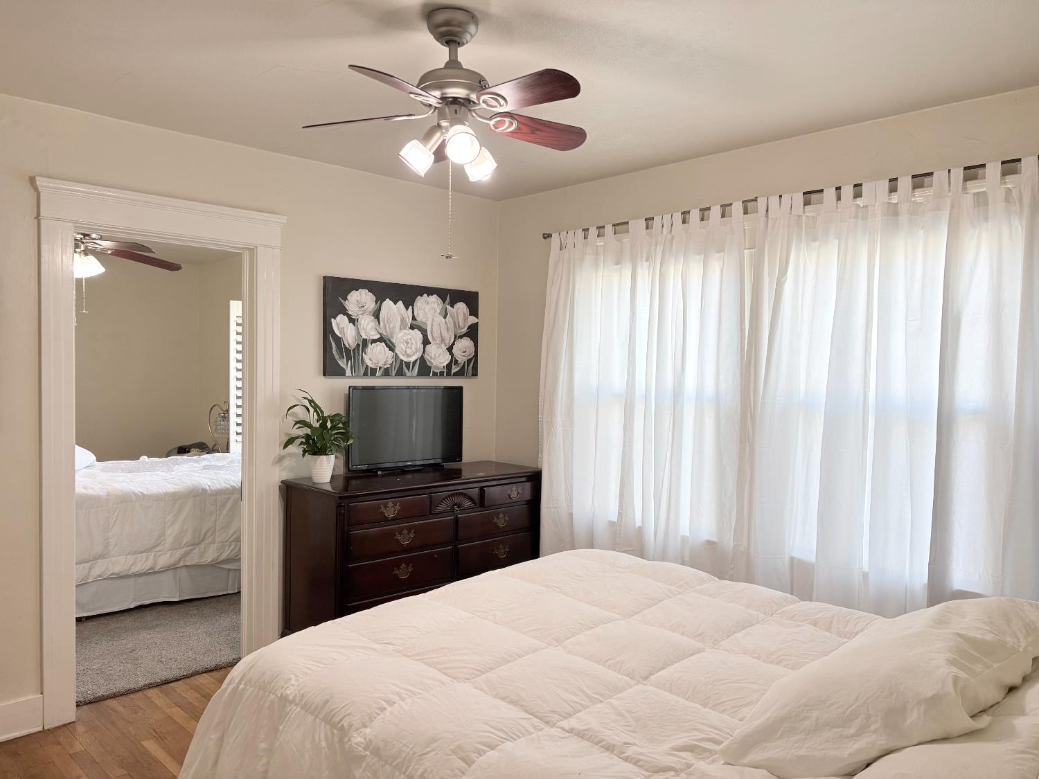 1425 N Wilson Ave, Fresno, CA 93728