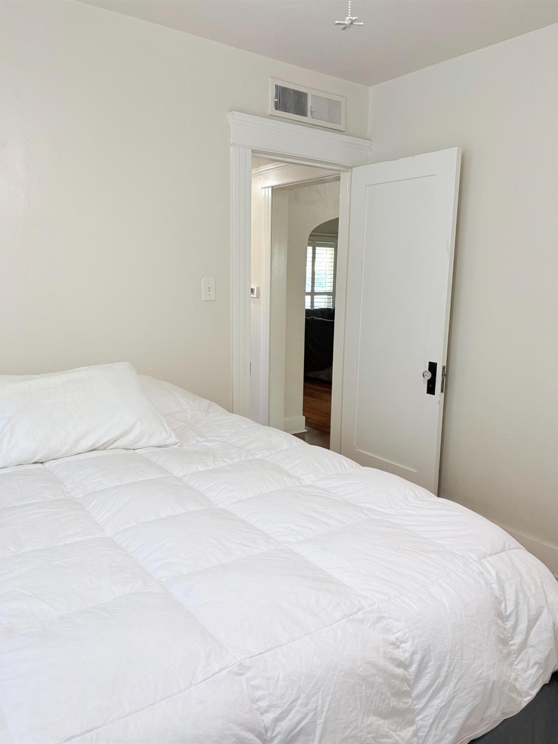 1425 N Wilson Ave, Fresno, CA 93728