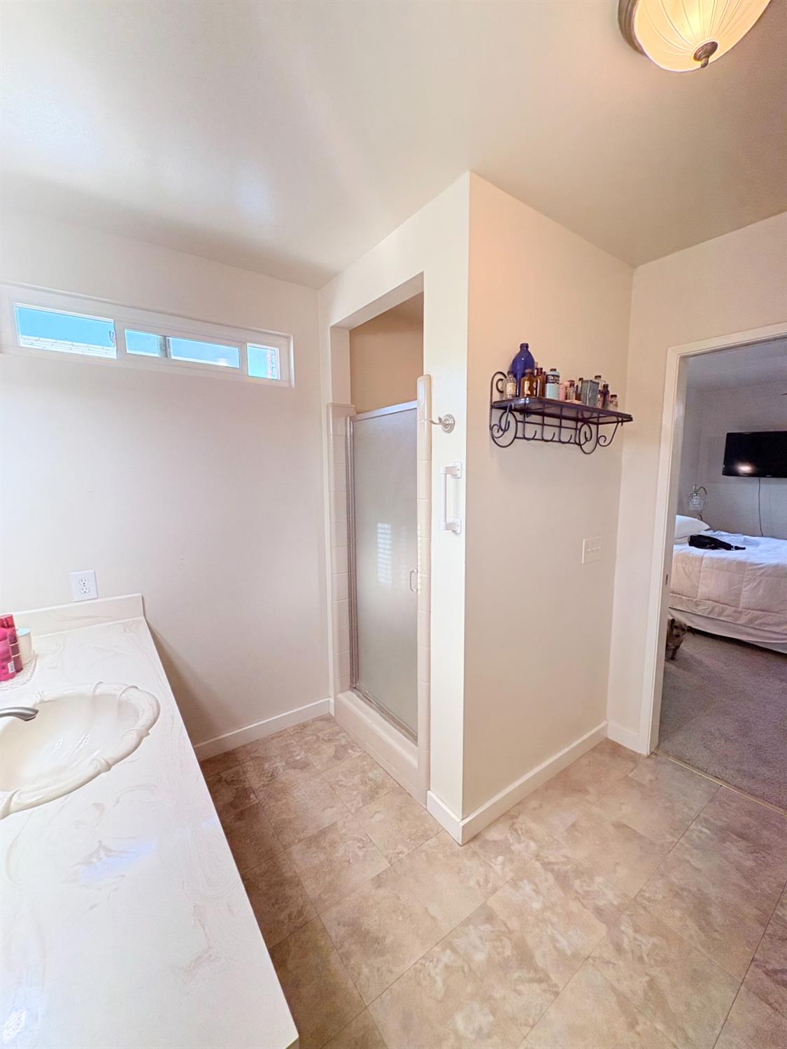 1425 N Wilson Ave, Fresno, CA 93728