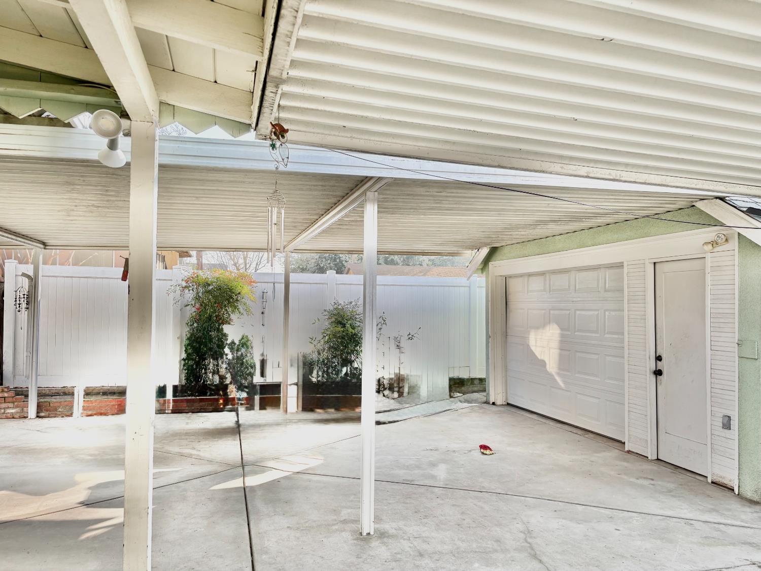 1425 N Wilson Ave, Fresno, CA 93728