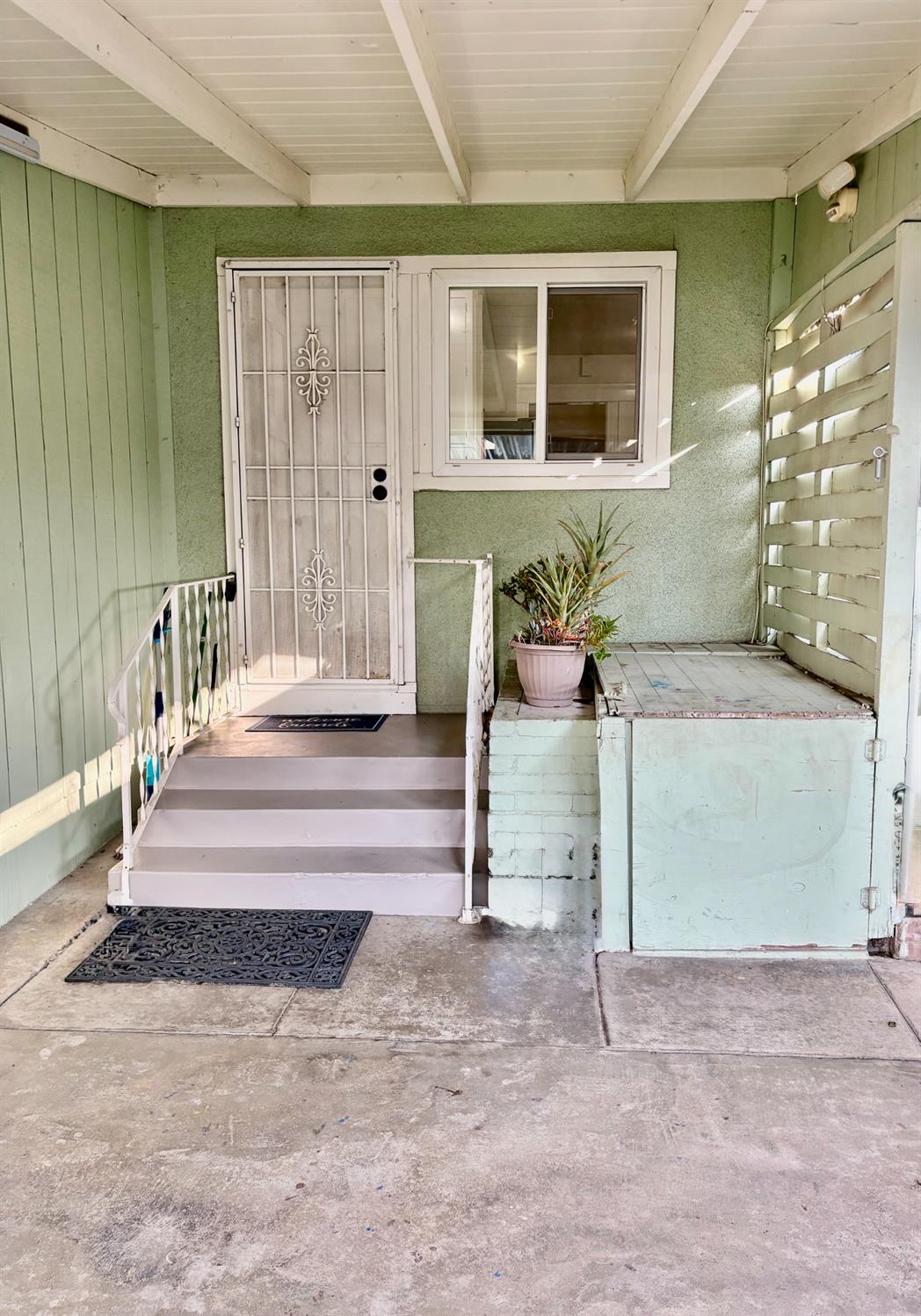 1425 N Wilson Ave, Fresno, CA 93728