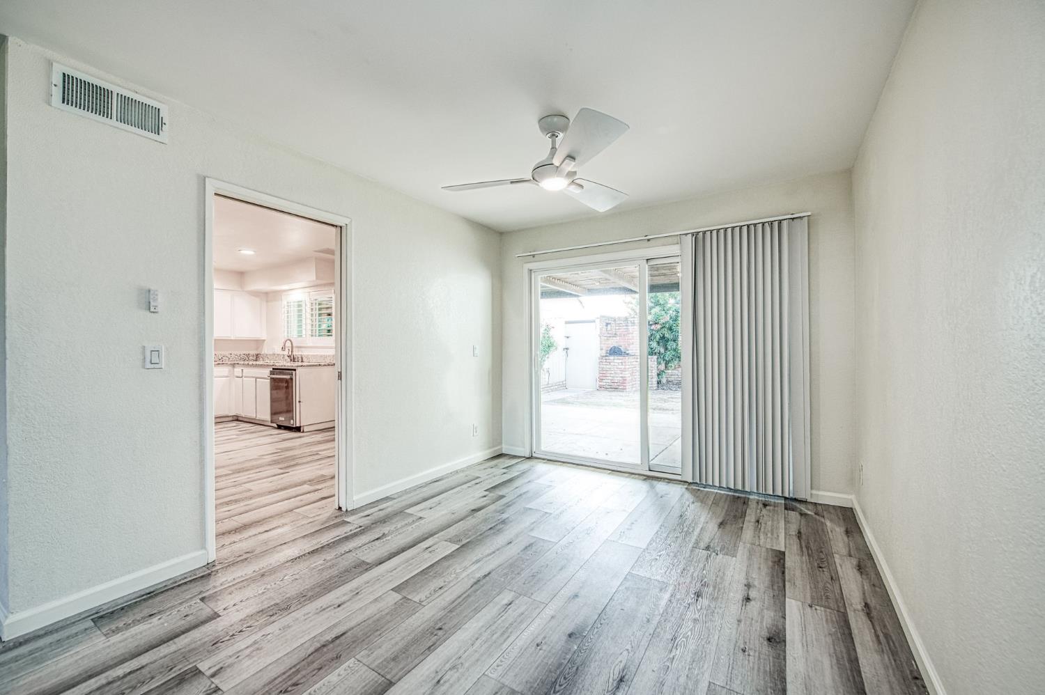 1957 W Santa Ana Ave, Fresno, CA 93705