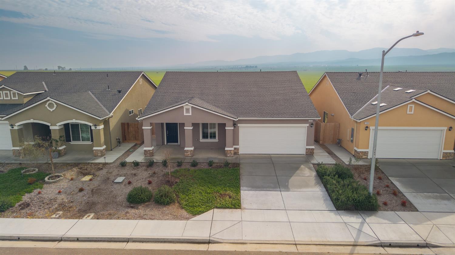 1212 E Orange St, Avenal, CA 93204