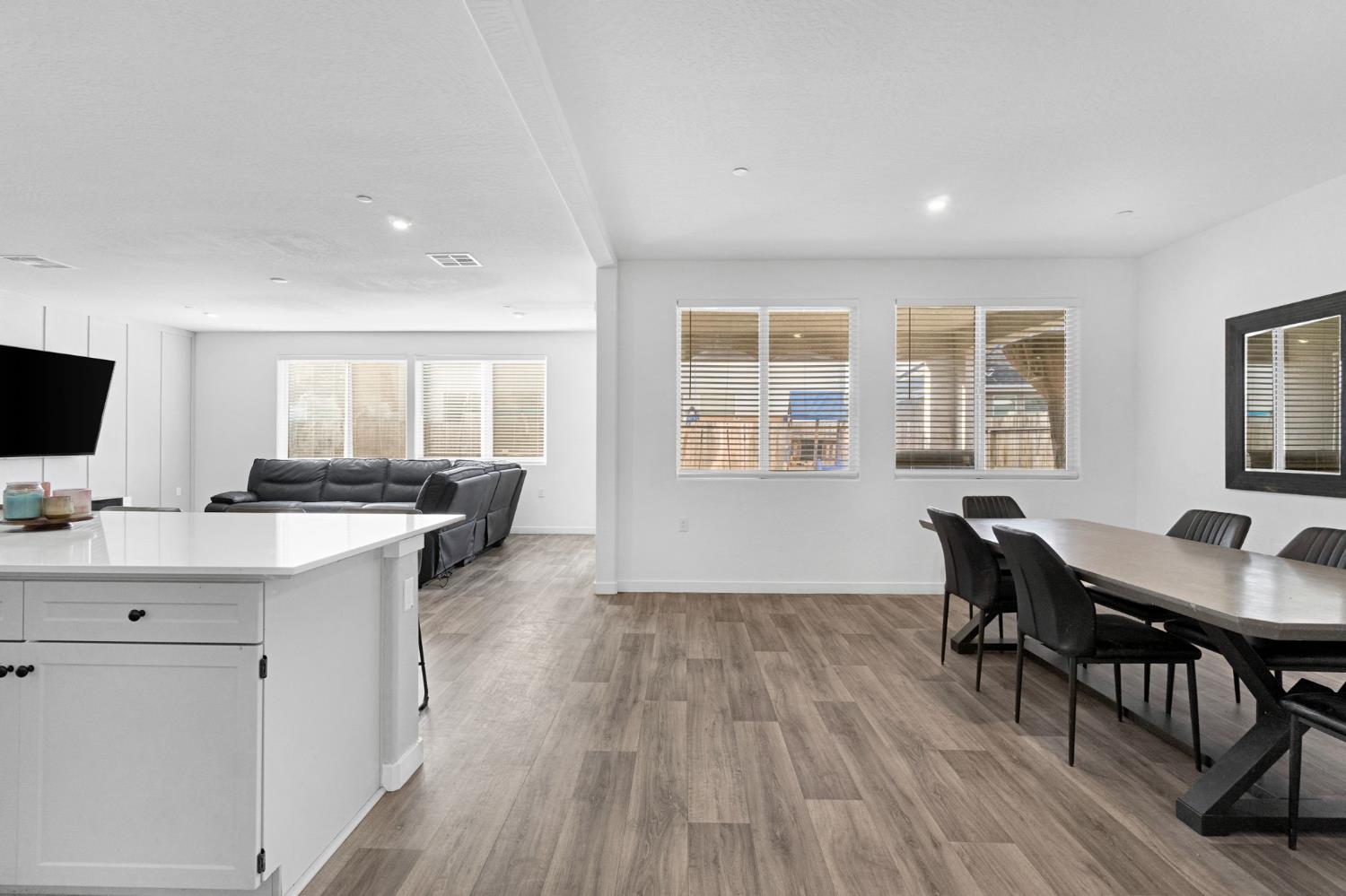 2831 N Redda Rd, Fresno, CA 93737